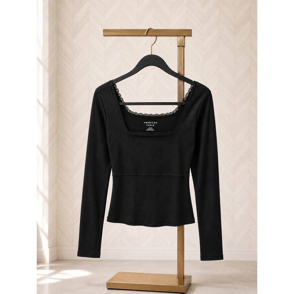 American Eagle Cropped Square Neck Top w/Lace‎ Trim Size L NWT